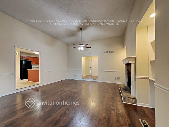 Foto del edificio - 235 Township Dr