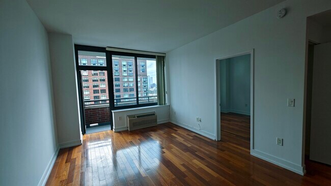 Foto del edificio - 389 Washington St