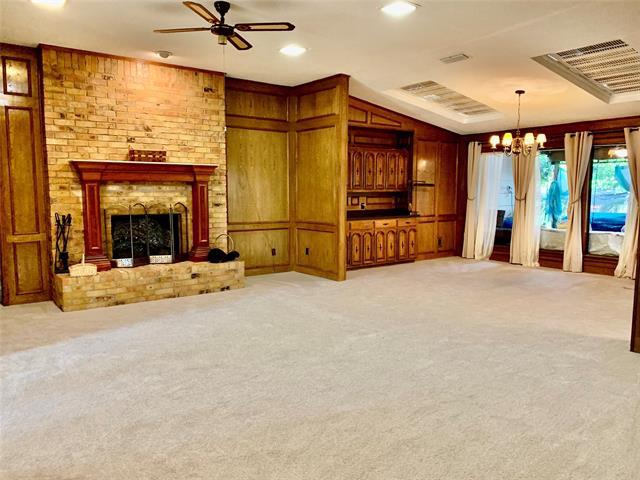 Foto del edificio - 2104 Chestnut Hill Ln
