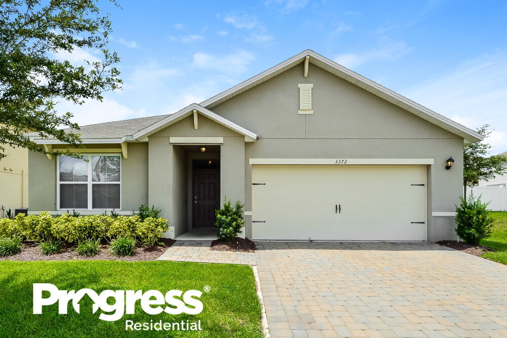 3372 Landing Vw, Tavares, FL 32778 House for Rent in Tavares, FL