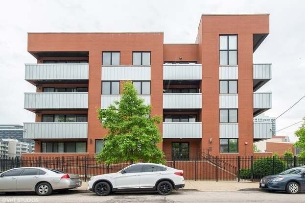 Building Photo - 825 N Hudson Ave