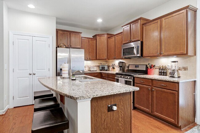 Foto del edificio - 2414 Pecan Ridge Way