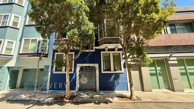 Building Photo - 39A Moss St