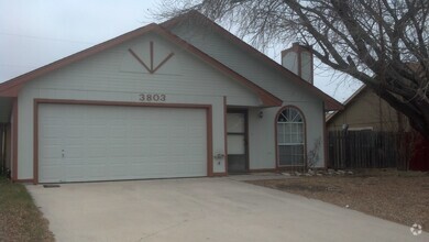 Building Photo - 3803 Holbert Dr