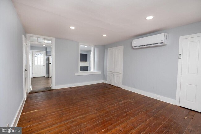 Foto del edificio - 6192 Lower York Rd