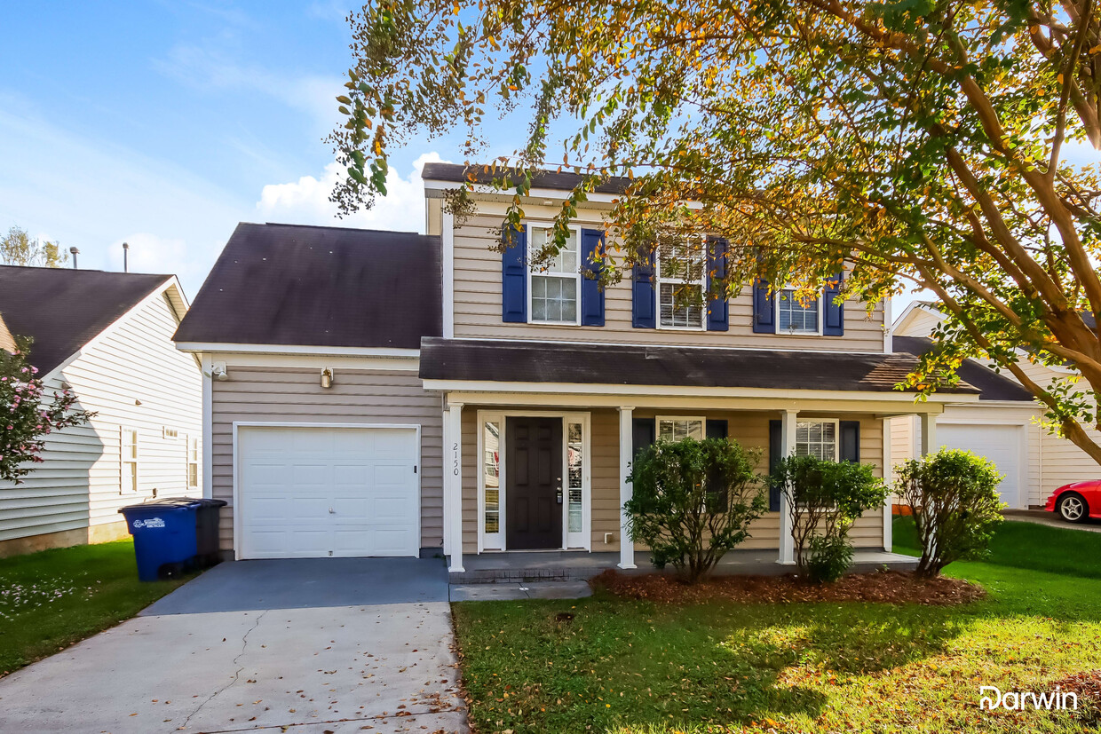 Primary Photo - 2150 Wexford Way, Statesville, NC 28625