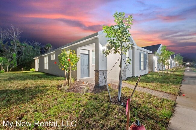 Building Photo - 3 br, 2 bath House - 710 Treehouse Lane