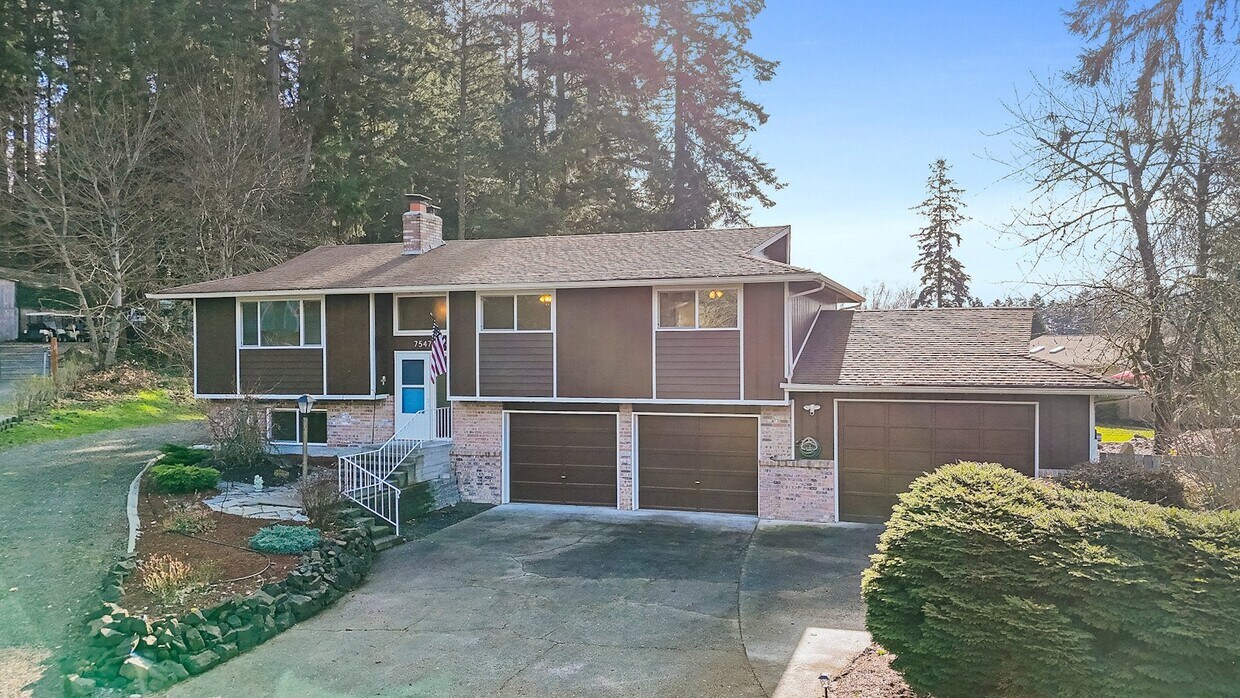 Foto principal - 7547 13th Ave SE
