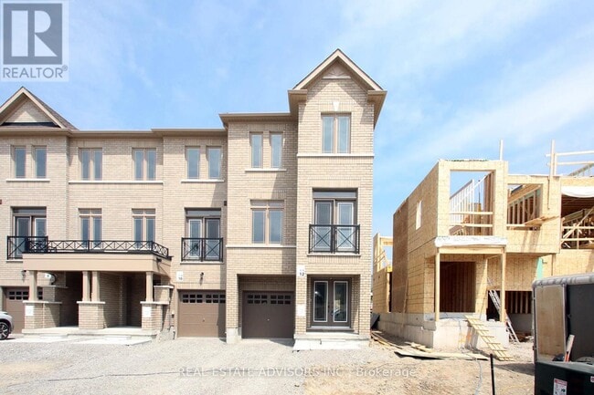 Building Photo - 12 Elgin Ct