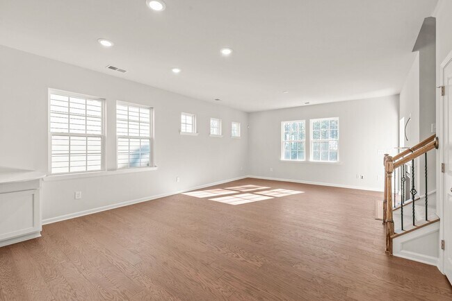 Foto del edificio - 4 Bedroom Home in Waxhaw!