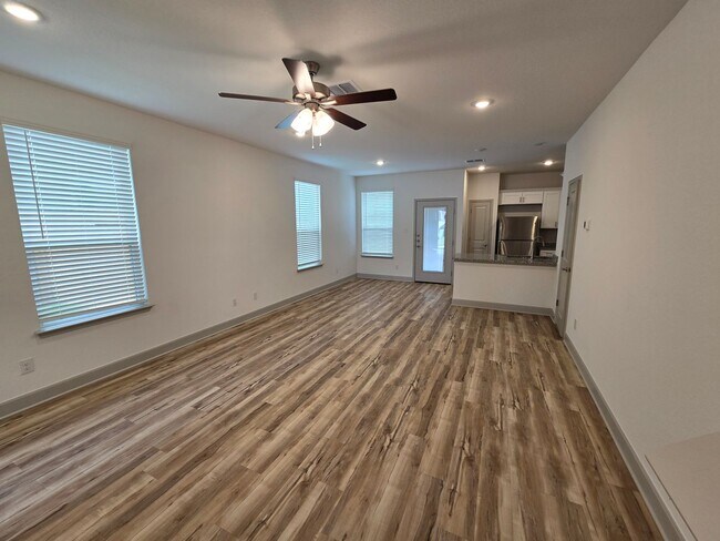 Foto del edificio - 7724 Briarwood Pass