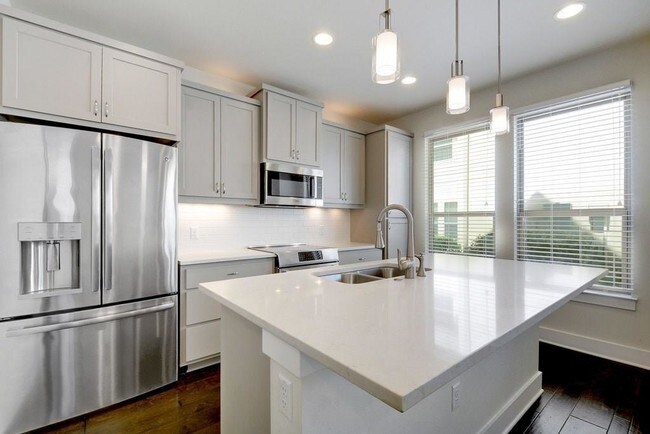 Foto del edificio - 5309 William Holland Ave