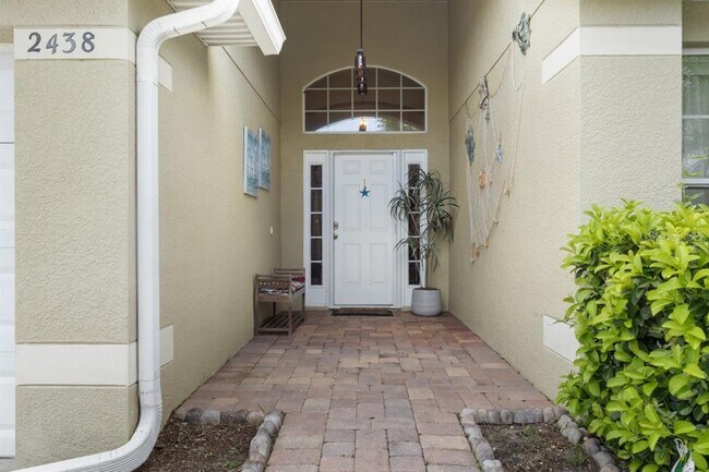 Foto del edificio - 2438 Brewerton Ln
