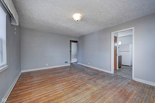 Foto del edificio - 315 S Webster Ave