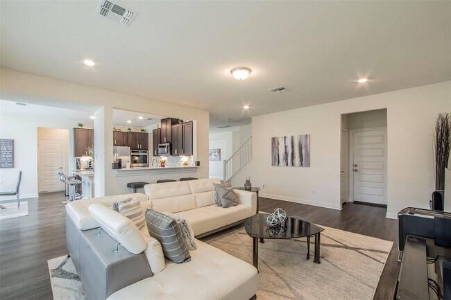 Building Photo - 1008 Brenham Ln