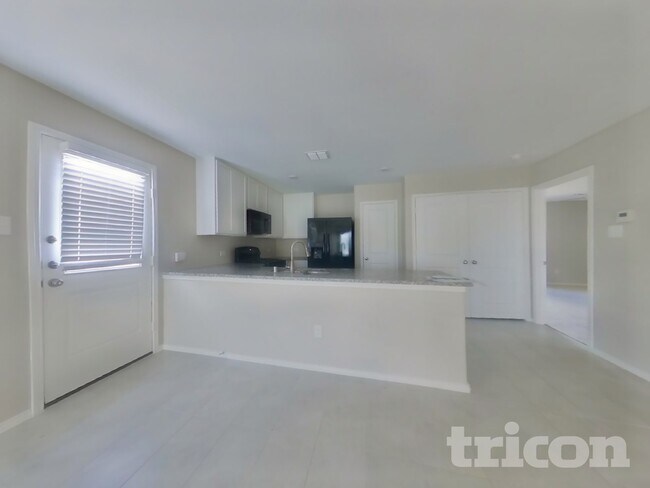 Foto del edificio - 11852 Mancos Trl