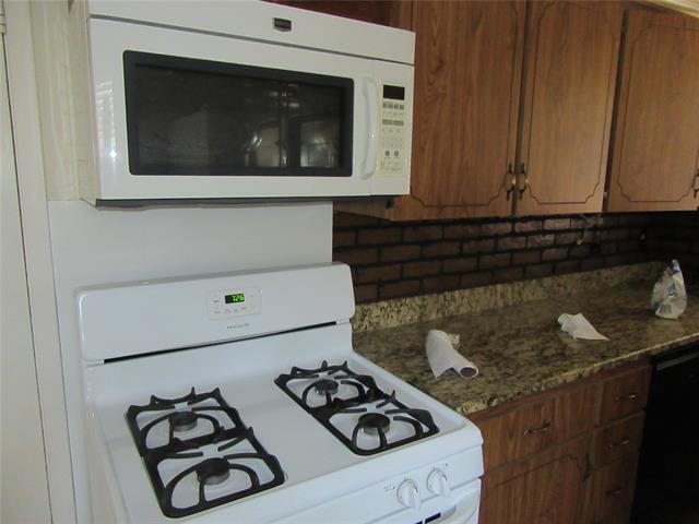 Building Photo - 114 Wake Dr
