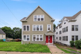 Building Photo - 252 Sheffield Ave