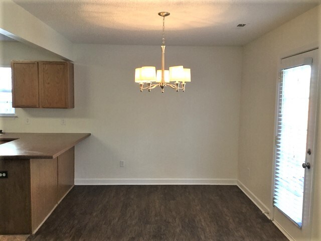Building Photo - 4322 Wills Way