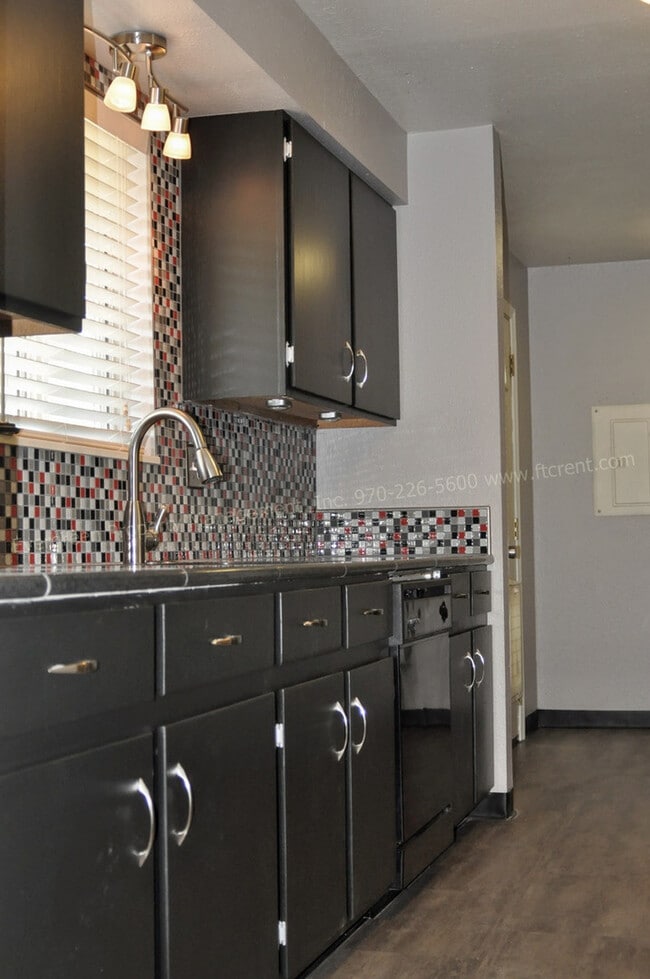 Building Photo - Beautifully Updated Home!