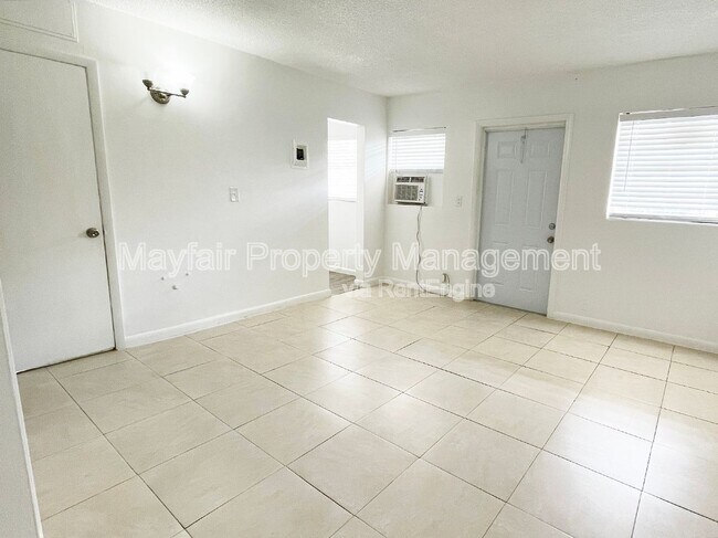 Foto del edificio - 4611 S Congress Ave