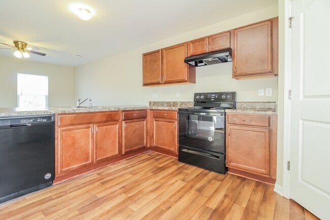 Building Photo - Beautiful Lyman, SC Home!