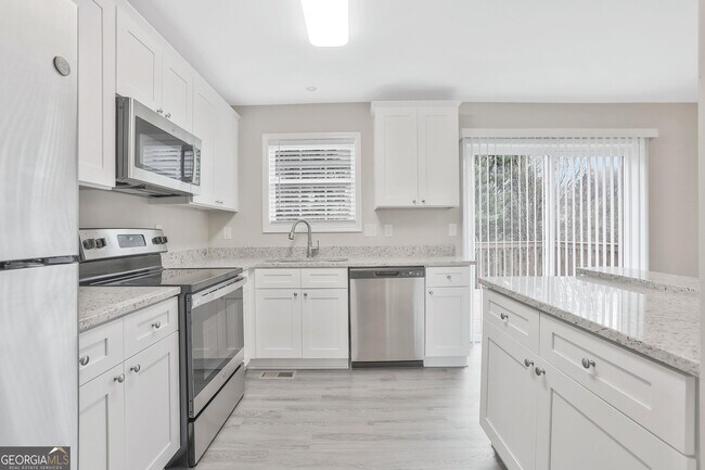 Foto del edificio - 2109 Lown Farm Ln