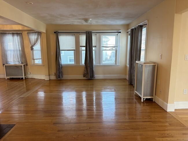 Foto del edificio - 10 Channing St