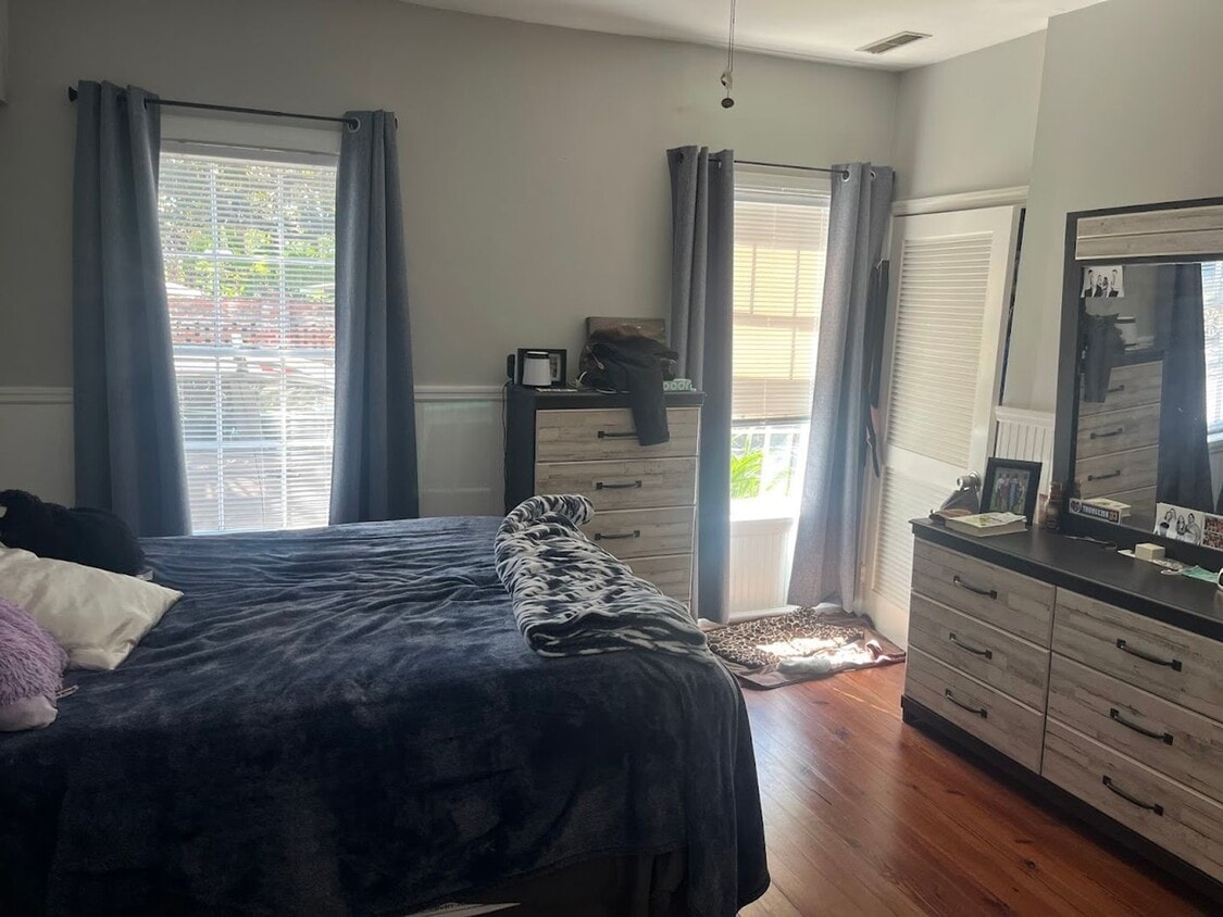 Foto del edificio - Available 6/9. Great 2 BR/1 BA Apartment A...