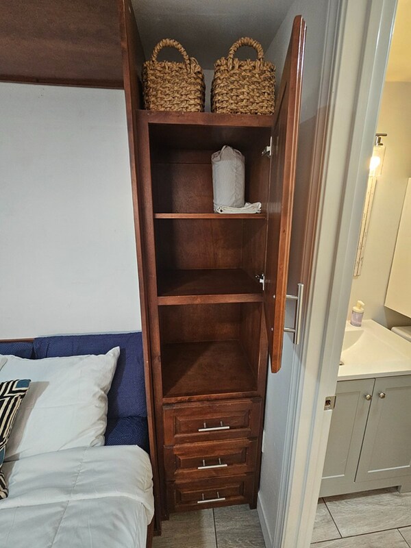 Foto del edificio - 6339 Jeff St