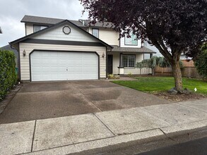 Building Photo - 17015 NE 31st Way