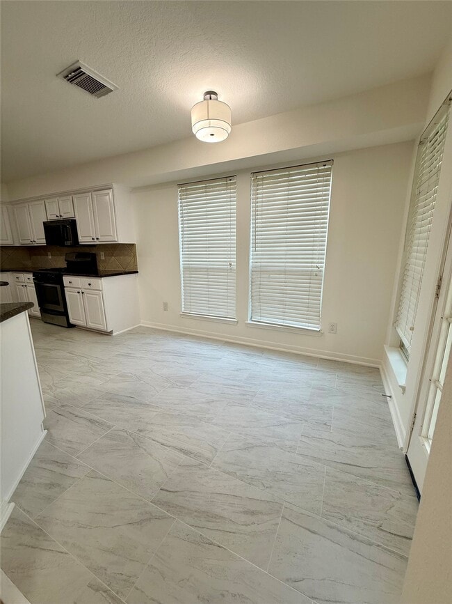 Foto del edificio - 834 Stevens Creek Ln