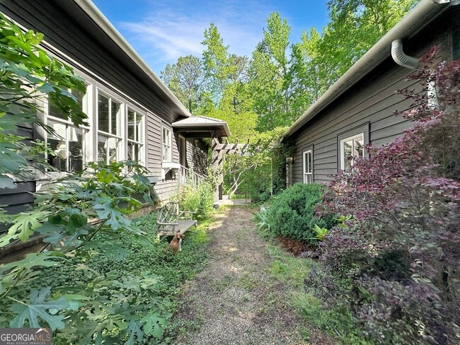 Foto del edificio - 500 Augusta Ln