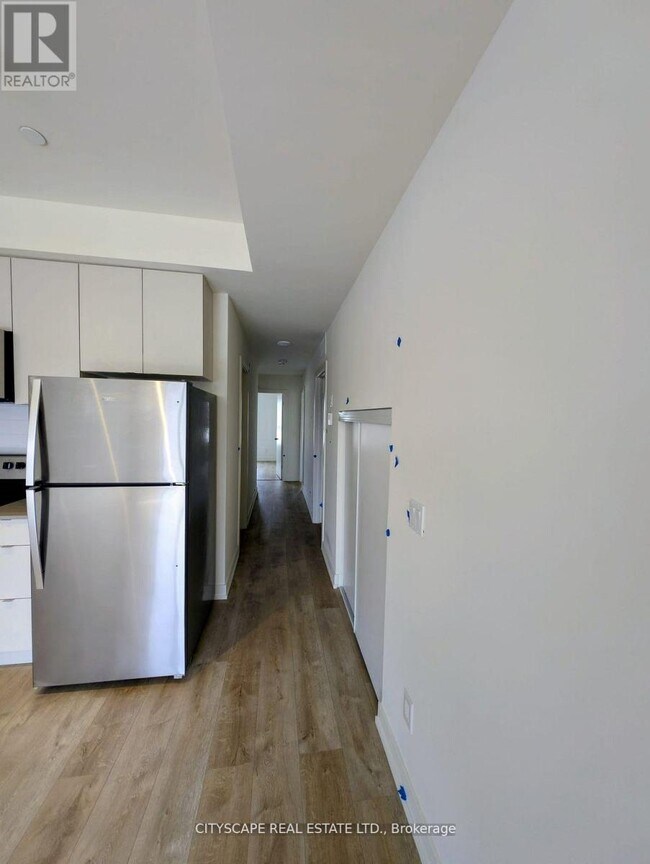 Photo du bâtiment - 16 Melbourne Ave