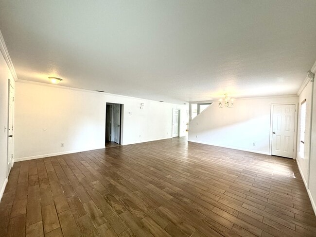 Building Photo - 15630 Sarcee Ct