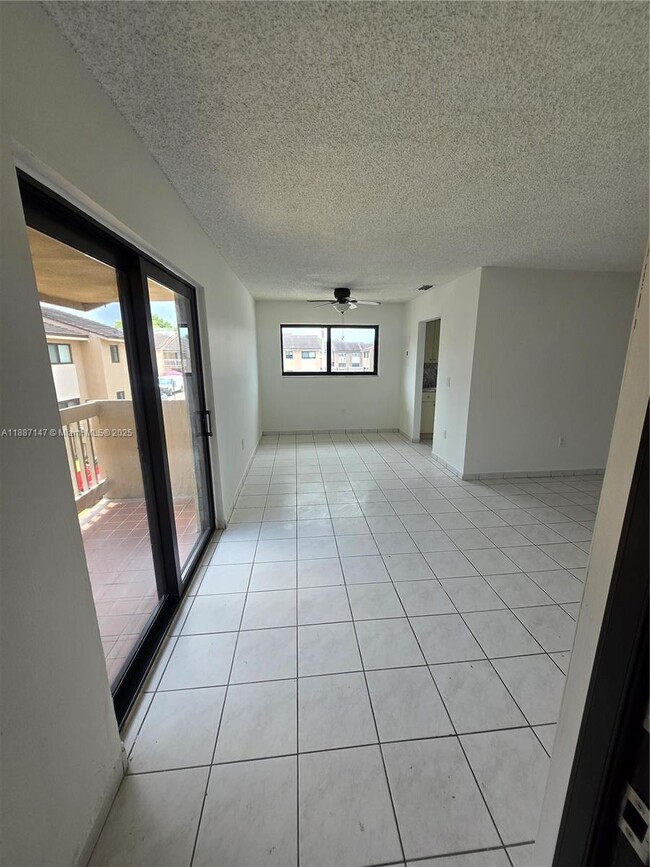 Building Photo - 15425 SW 80th St