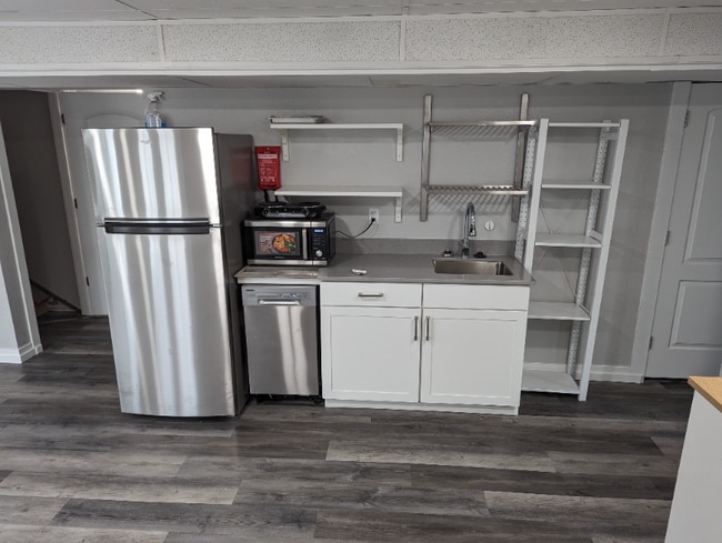 Foto del edificio - 114 N Desert Sage Dr