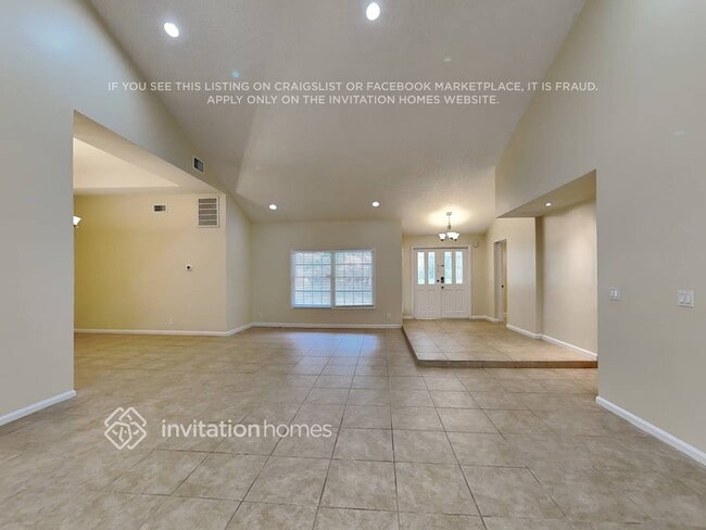 Foto del edificio - 5111 NW 81st Terrace