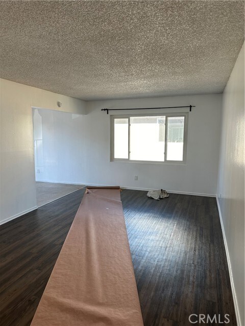 Building Photo - 15561 Pasadena Ave