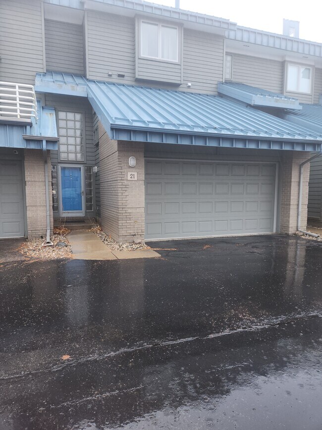 Front Door - 21 Kreger Dr