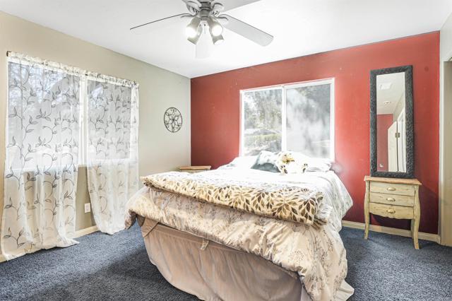 Foto principal - 29012 Oak Ln