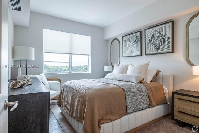 Building Photo - 19277 NW 27th Ave