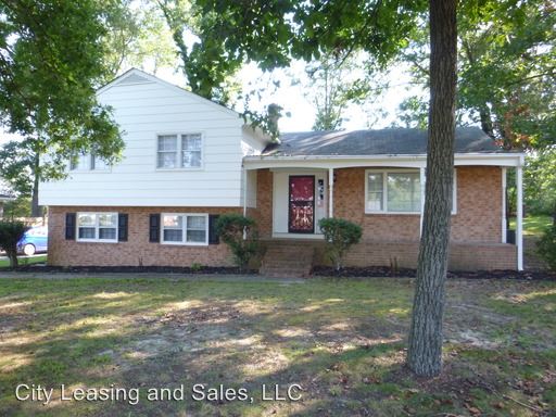 Building Photo - 7448 Lexington Dr