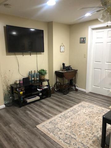 Sala de estar - 75 Prospect St