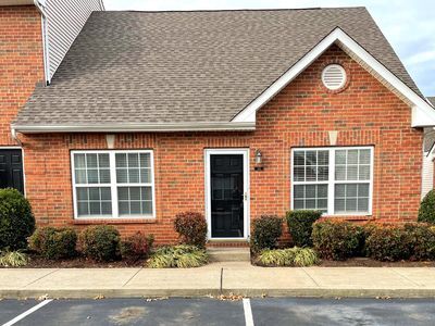 Foto principal - 1101 Downs Blvd