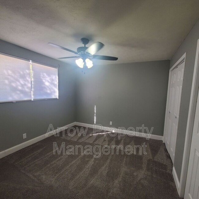 Foto del edificio - 3840 S 46th St