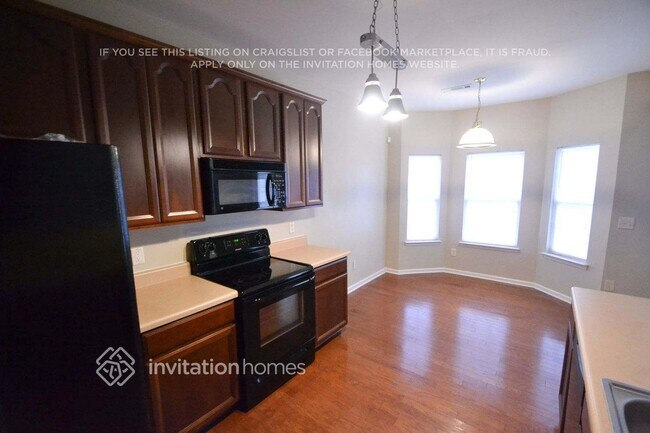 Building Photo - 8728 Hazelcroft Ln