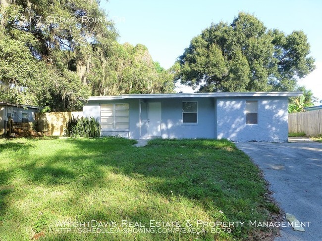 Foto del edificio - 7317 Cedar Point Dr
