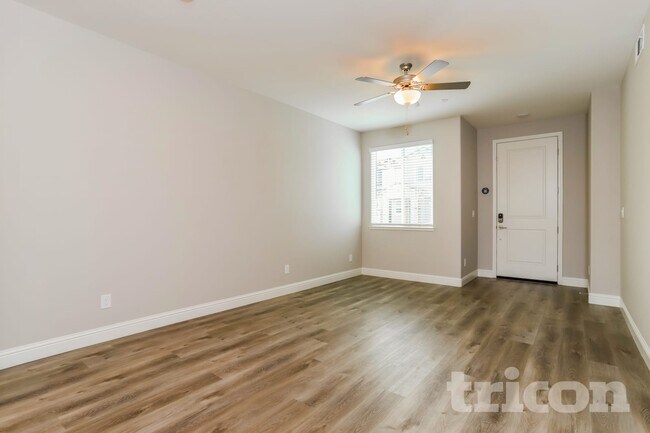 Interior Photo - Tricon Twelve Bridges