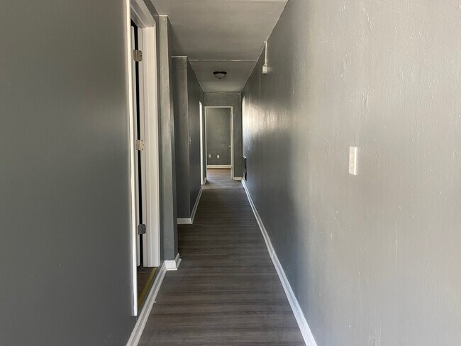 Foto del edificio - 5238 Dorsey St